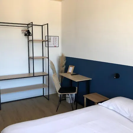 Szálloda De La Poste - 2*